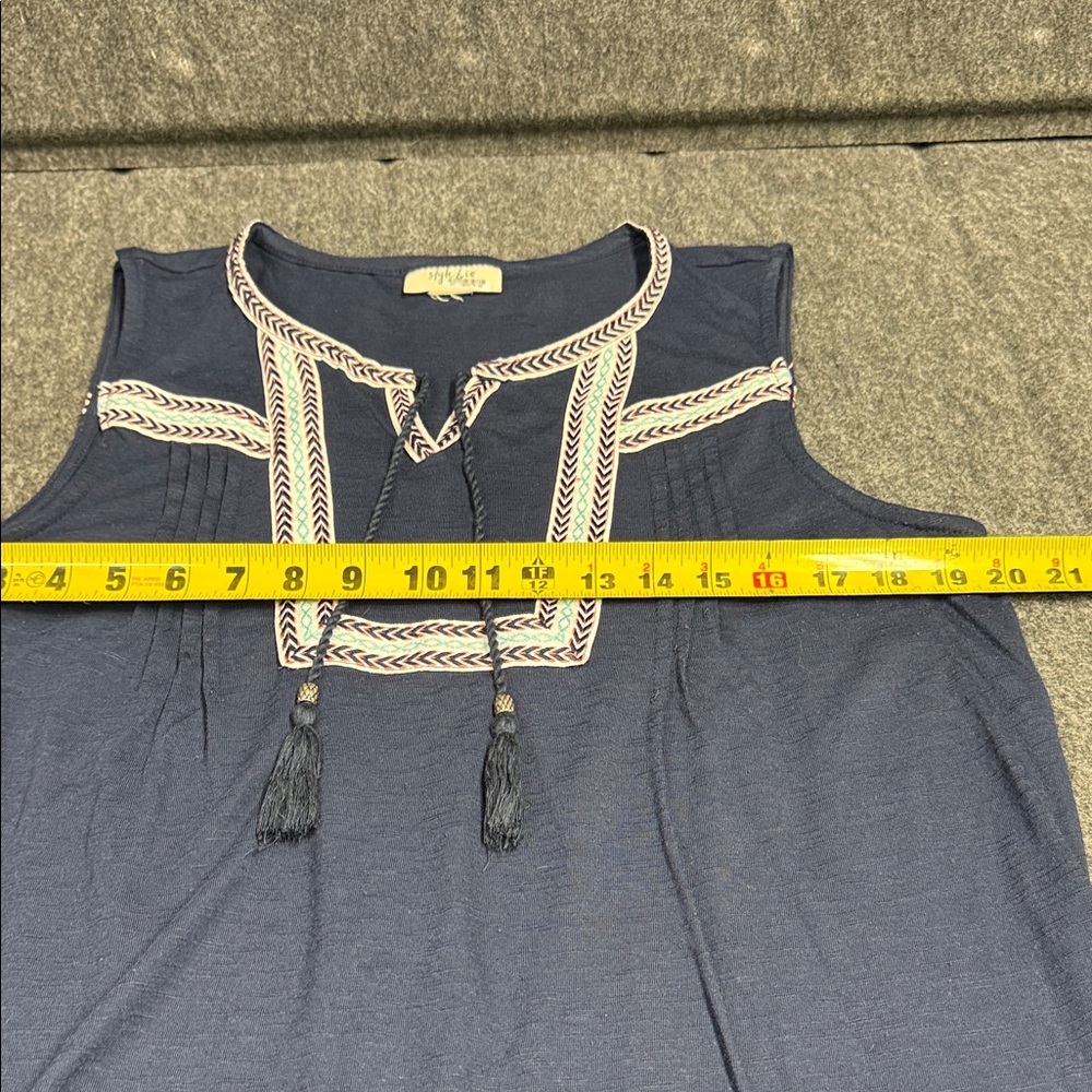 Style & Co. Navy Sleeveless Blouse with Embroidery - Picture 4 of 6